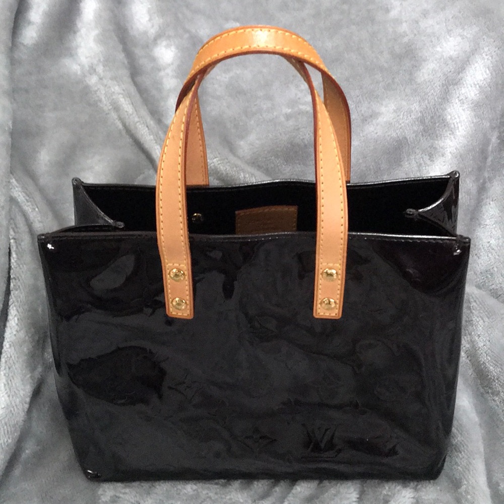 Authentic Louis Vuitton Vernis in Amarente